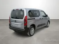 Uusi Fiat Doblò 131 HP (96 kW) 2026 Harmaa Tila-auto