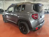 Usata Jeep Renegade Limited 150 CV (110 kW) 2019 Grigio scuro SUV