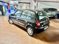 Usata Renault Clio II 75 CV (55 kW) 2007 Other Berlina