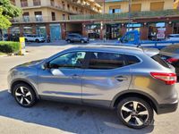Usata Nissan Qashqai N-Connecta 131 CV (96 kW) 2015 Grigio SUV