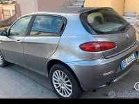Usata Alfa Romeo 147 2005 Grigio Utilitaria