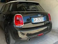 Usata Mini Cooper D Business 116 CV (85 kW) 2017 Nero Utilitaria