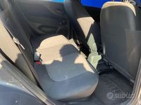 Usata Fiat Punto 75 CV (55 kW) 2012 Grigio Berlina