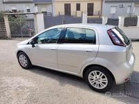 Usata Fiat Grande Punto 85 CV (62 kW) 2014 Grigio Utilitaria
