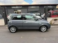 Gebraucht Lancia Ypsilon 77 PS (56 kW) 2010 Grau Kleinwagen