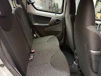Usata Toyota Aygo 68 CV (50 kW) 2010 Grigio Utilitaria