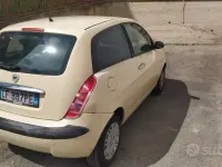Usata Lancia Ypsilon 60 CV (44 kW) 2003 Utilitaria