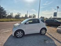 Usata Toyota iQ 67 CV (49 kW) 2010 Bianco Utilitaria