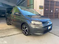 Usata VW Caddy 122 CV (89 kW) 2023 Grigio Monovolume