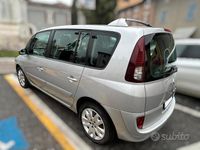 Usata Renault Espace 150 CV (110 kW) 2006 Grigio Monovolume