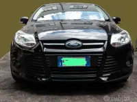 Usata Ford Focus S 125 CV (91 kW) 2012 Nero Station wagon