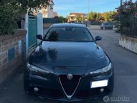 Usata Alfa Romeo Giulia Super 150 CV (110 kW) 2016 Blu Berlina