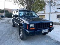 Usata Jeep Cherokee 116 CV (85 kW) 1999 Blu/azzurro SUV