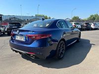 Usata Alfa Romeo Giulia Veloce 211 CV (155 kW) 2018 Blu Berlina