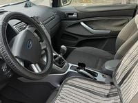 Usata Ford Kuga 140 CV (102 kW) 2012 Bianco SUV
