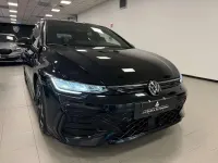 Usata VW Golf VIII R-line 150 CV (110 kW) 2025 Nero Berlina