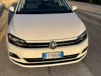 Usata VW Polo 80 CV (58 kW) 2019 Bianco Utilitaria
