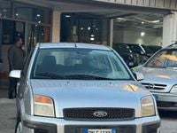 Usata Ford Fusion 68 CV (50 kW) 2008 Argento Utilitaria