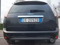 Usata Ford Focus Style 145 CV (106 kW) 2009 Nero Station wagon