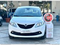 Usata Lancia Ypsilon Gold 69 CV (50 kW) 2021 Bianco Utilitaria