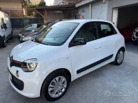 Usata Renault Twingo Life 69 CV (50 kW) 2015 Bianco Utilitaria