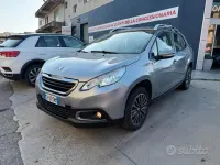 Usata Peugeot 2008 Active 68 CV (50 kW) 2014 Grigio SUV
