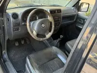 Usata Suzuki Jimny 86 CV (63 kW) 2006 Nero SUV
