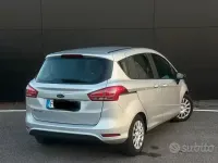 Usata Ford B-MAX 100 CV (73 kW) 2017 Monovolume