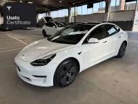 Usata Tesla Model 3 Long Range AWD 324 kW (441 CV) 2021 Pearl white multicoat Berlina