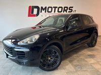 Usata Porsche Cayenne 250 CV (183 kW) 2015 Nero SUV