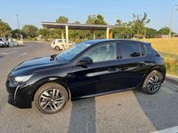 Usata Peugeot 208 Allure 101 CV (74 kW) 2022 Nero Utilitaria