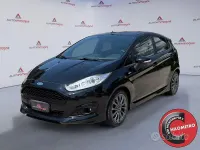 Usata Ford Fiesta ST-Line 75 CV (55 kW) 2017 Nero Utilitaria
