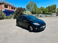 Usata Ford Fiesta 75 CV (55 kW) 2017 Nero Utilitaria
