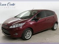 Usata Ford Fiesta Titanium 96 CV (70 kW) 2010 Rosso Utilitaria