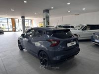Usata Nissan Micra 92 CV (67 kW) 2022 Grigio Utilitaria