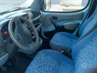 Usata Fiat Doblò 105 CV (77 kW) 2004 Blu Monovolume