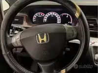 Usata Honda FR-V 140 CV (102 kW) 2006 Bluazzurro Monovolume