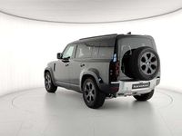 Usata Land Rover Defender SE 249 CV (183 kW) 2024 Santorini black SUV