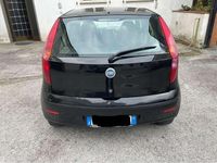 Usata Fiat Punto Active 60 CV (44 kW) 2010 Nero Utilitaria