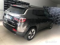 Usata Jeep Compass Limited 140 CV (102 kW) 2017 Grigio SUV