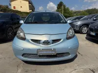 Usata Toyota Aygo 68 CV (50 kW) 2006 Bluazzurro Utilitaria