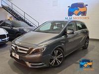 Usata Mercedes B200 Premium 136 CV (100 kW) 2012 Grigio Monovolume