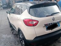 Usata Renault Captur 90 CV (66 kW) 2015 SUV