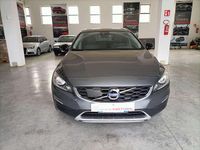 Usata Volvo V60 CC 150 CV (110 kW) 2016 Grigio Station wagon