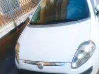 Usata Fiat Grande Punto 65 CV (47 kW) 2010 Bianco Utilitaria