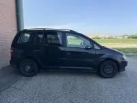 Usata VW Touran Trendline 105 CV (77 kW) 2006 Nero Monovolume