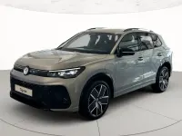 Nuova VW Tiguan R-line Plus 204 CV (150 kW) 2026 Dolomite silver metallizzato SUV