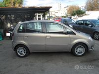 Usata Lancia Musa 95 CV (69 kW) 2009 Viola Monovolume