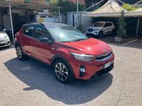 Usata Kia Stonic Style 101 CV (74 kW) 2018 Rosso SUV