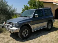 Usata Mitsubishi Pajero Top 99 CV (72 kW) 1998 Grigio SUV